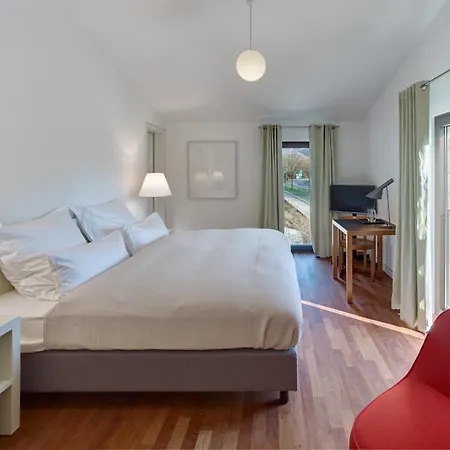 Gaestehaus Cantzheim Bed & Breakfast