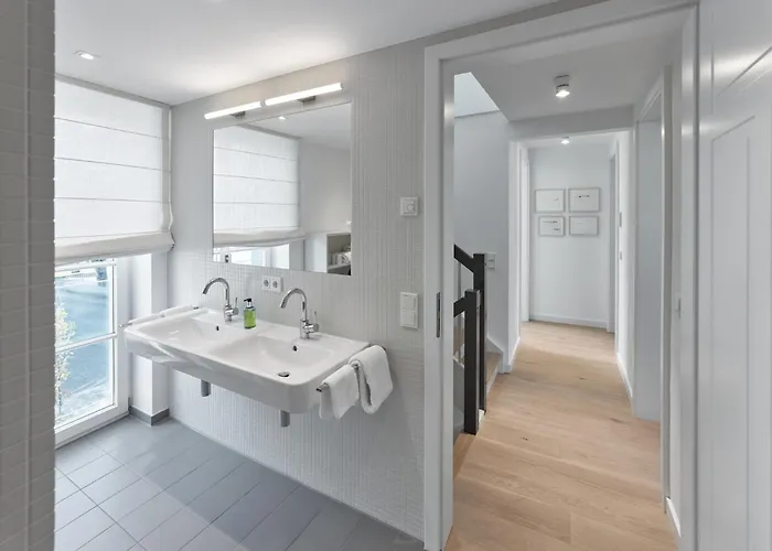 Gaestehaus Cantzheim 4*